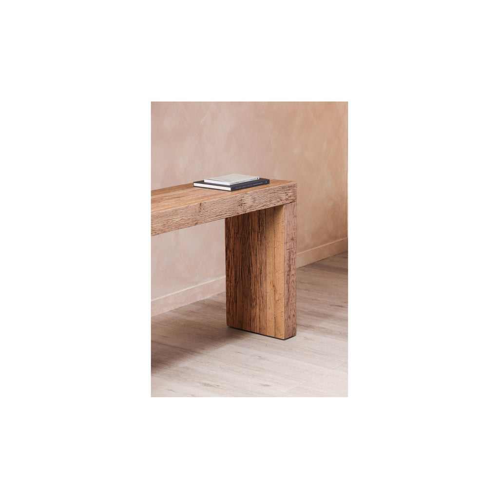 Bois moderne avec grain chaleureux pour l'entrée