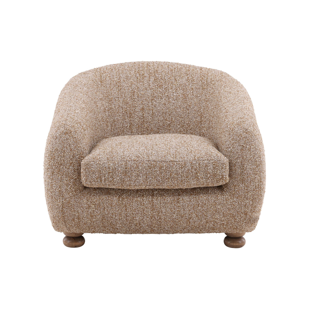 Fauteuil classique en bois rembourré avec accoudoirs et silhouette structurée pour le salon