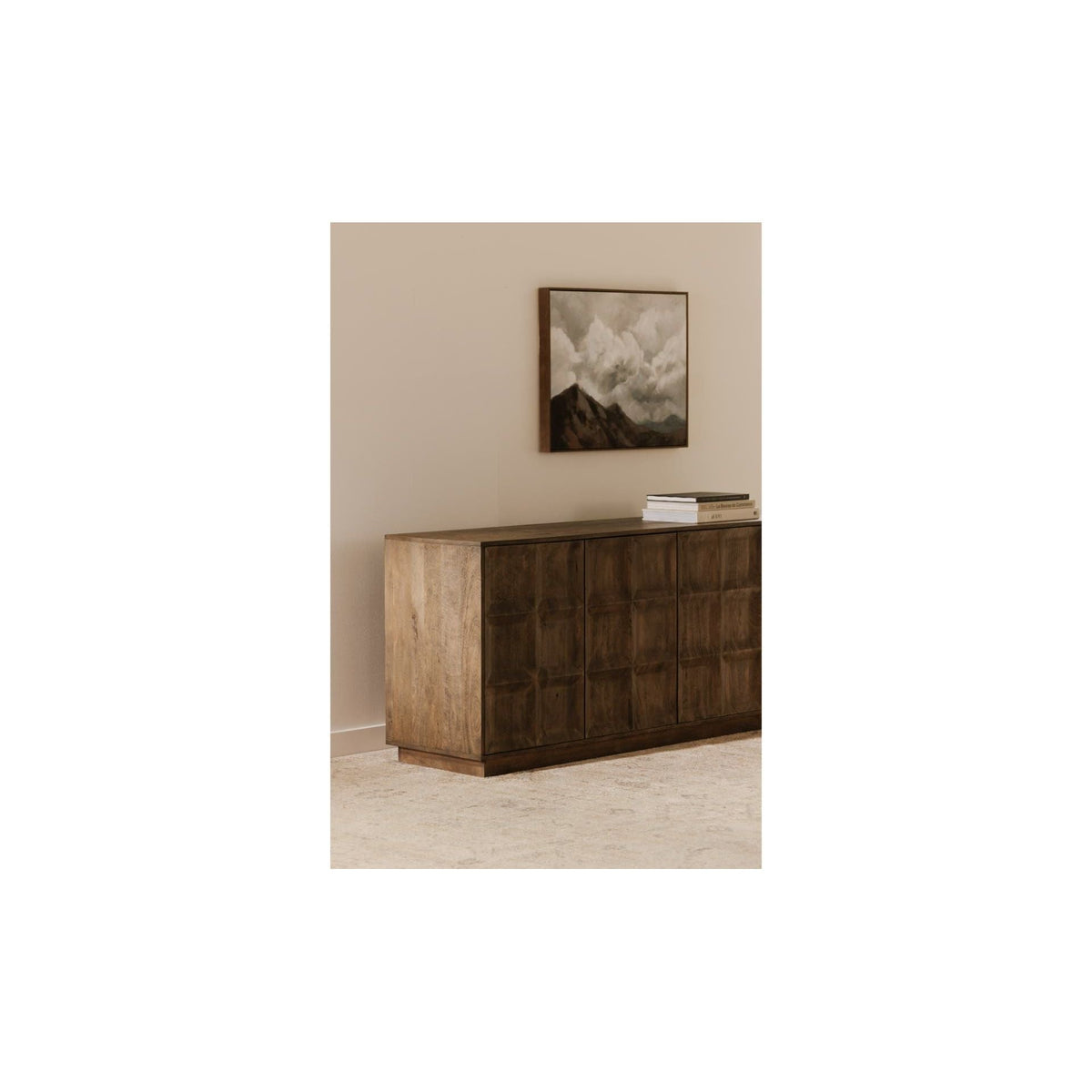Buffet minimaliste en bois de manguier massif avec 4 portes de rangement et étagères réglables pour salle à manger