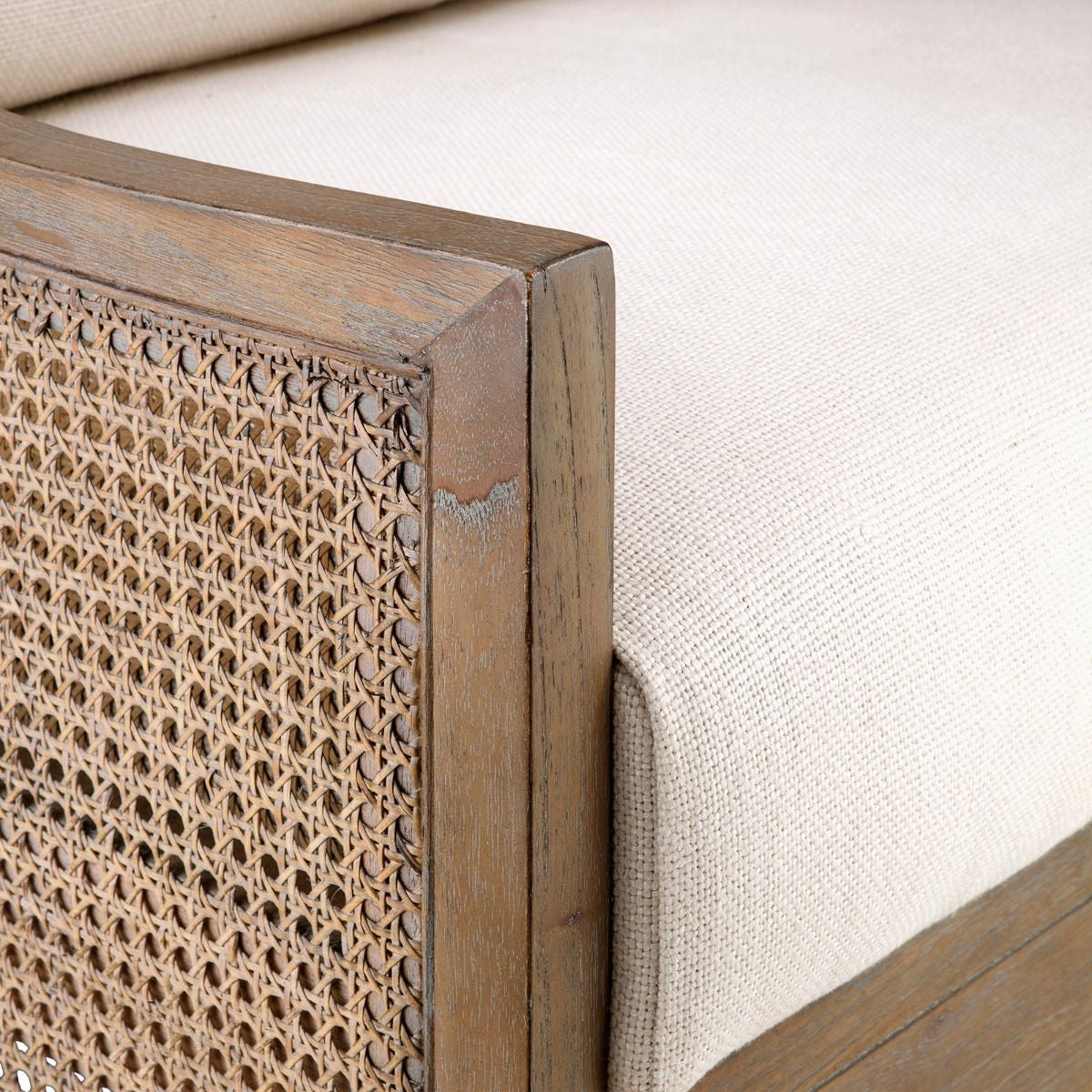 Acajou côtier avec cannage fait main et coussin en lin pour salon